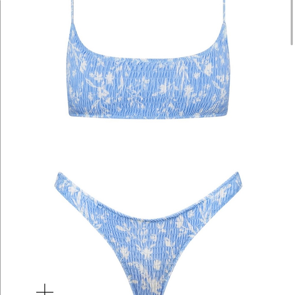 Triangl Inesa Marina